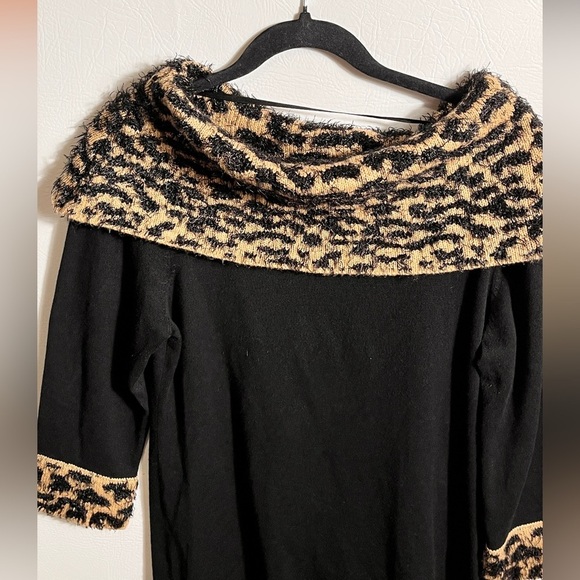 Spense Black Sweater Dress with Leopard Print Details Large - Picture 3 of 8